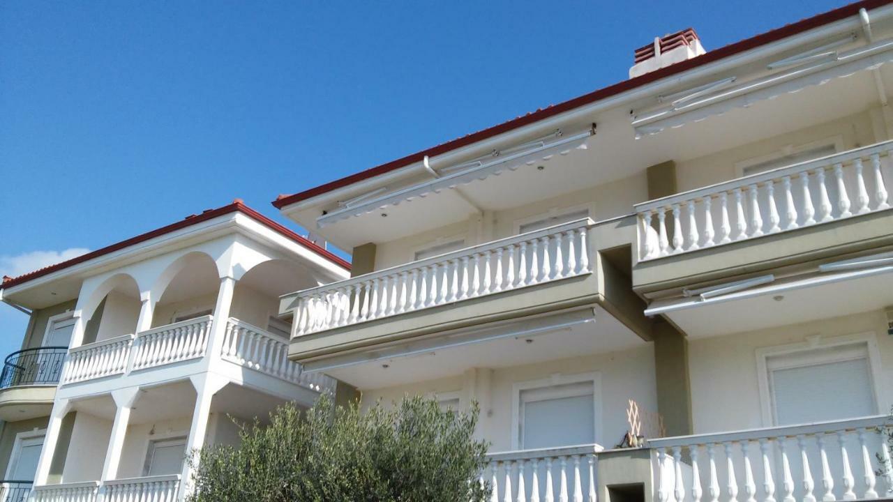 Dimar1 Seaside Apartment Paralia Dionysiou Ngoại thất bức ảnh