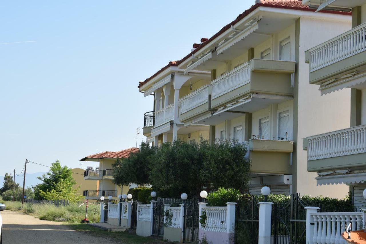 Dimar1 Seaside Apartment Paralia Dionysiou Ngoại thất bức ảnh